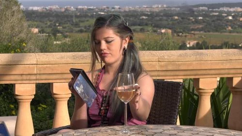 German Slut gets a nice Balcony Fuck on her Vacation: Ansehen auf EroticOnly.DE